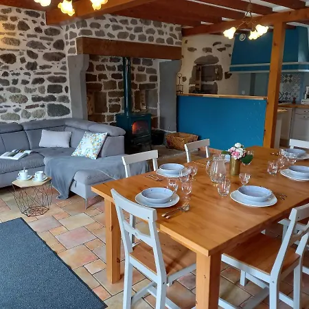 & Cocon Des Puys - Au Coeur Des Volcans D'auvergne Сasa de vacaciones