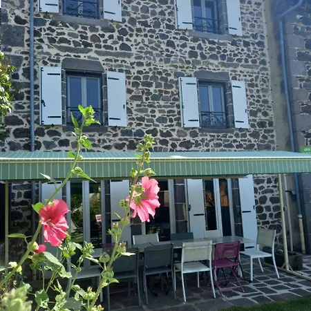 & Cocon Des Puys - Au Coeur Des Volcans D'auvergne Nébouzat