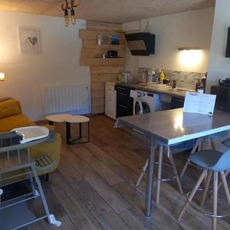 & Cocon Des Puys - Au Coeur Des Volcans D'auvergne * Nébouzat