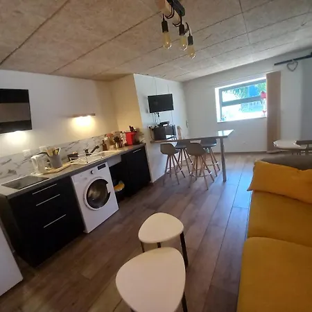 Сasa de vacaciones & Cocon Des Puys - Au Coeur Des Volcans D'auvergne