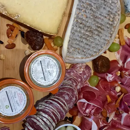 & Cocon Des Puys - Au Coeur Des Volcans D'auvergne