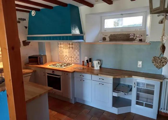 & Cocon Des Puys - Au Coeur Des Volcans D'auvergne *