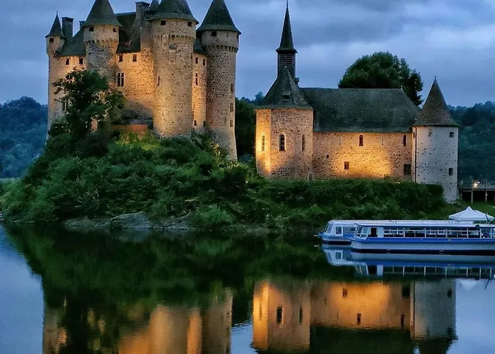 & Cocon Des Puys - Au Coeur Des Volcans D'auvergne *