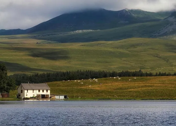 & Cocon Des Puys - Au Coeur Des Volcans D'auvergne Holiday home Nebouzat